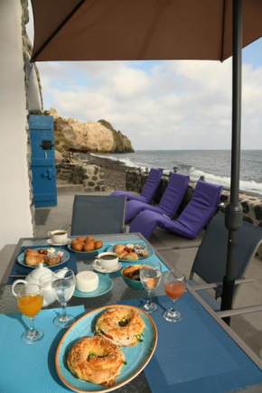 Serenity Blue (Cave house)